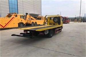 长征镇非事故拖车