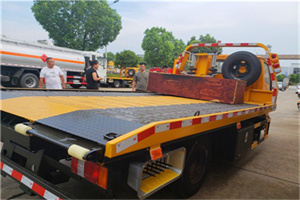 长征镇附近拖车电话号码服务